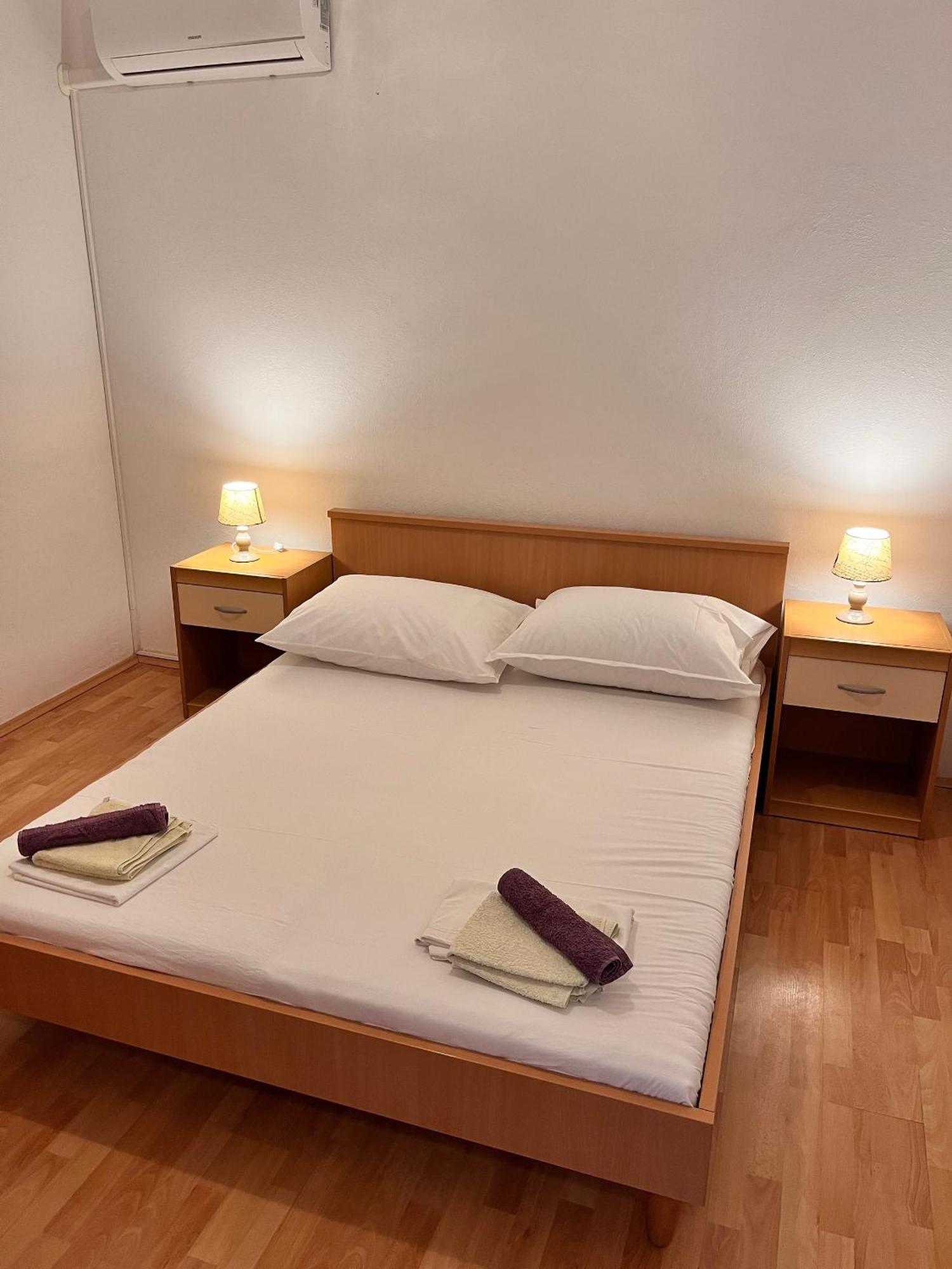 Apartments By The Sea Metajna, Pag - 6465 Room photo